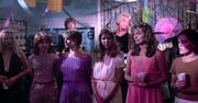 кадр из фильма На греческой улице... (The House on Sorority Row) - 3
