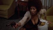 кадр из фильма Крепкий кофеек (Coffy) - 4