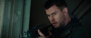 кадр из фильма Неуловимые (Red Dawn) - 8