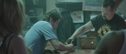 кадр из фильма Миллион для чайников (The Brass Teapot) - 20