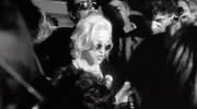 кадр из фильма В постели с Мадонной (Madonna: Truth or Dare) - 4