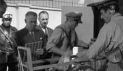 кадр из фильма Весь мир в кармане/В пятницу в половине двенадцатого (An einem Freitag um halb zwölf) - 2