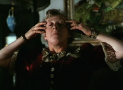 кадр из фильма Веселое привидение (Blithe Spirit) - 3