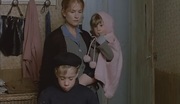 кадр из фильма Женское дело (Une affaire de femmes) - 1