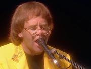 кадр из фильма Elton John - Live in Barcelona - 4