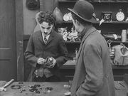 кадр из фильма Ссудная лавка (The Pawnshop) - 5