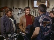 кадр из фильма Мотоангелы ада (Hells Angels on Wheels) - 3