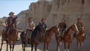 кадр из фильма Четверо из Техаса (4 for Texas) - 1