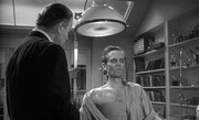 кадр из фильма Эксперимент Куотермасса (The Quatermass Xperiment) - 3