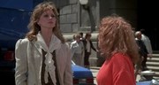 кадр из фильма Неприличное везение (Outrageous Fortune) - 4