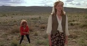 кадр из фильма Неприличное везение (Outrageous Fortune) - 9