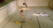 кадр из фильма Глубина (Deep End) - 10