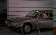 кадр из фильма Не будите спящего полицейского (Ne réveillez pas un flic qui dort) - 1