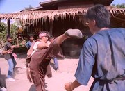 кадр из фильма Король кикбоксеров (The King of the Kickboxers) - 3