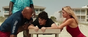 кадр из фильма Спасатели Малибу (Baywatch) - 4