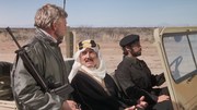 кадр из фильма Неправый прав (Wrong Is Right) - 5