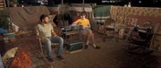 кадр из фильма Погоня за любовью (Social Animals) - 3
