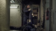 кадр из фильма Ограбление в Лондоне (Gunned Down) - 10