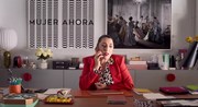 кадр из фильма Параллельные матери (Madres paralelas) - 8