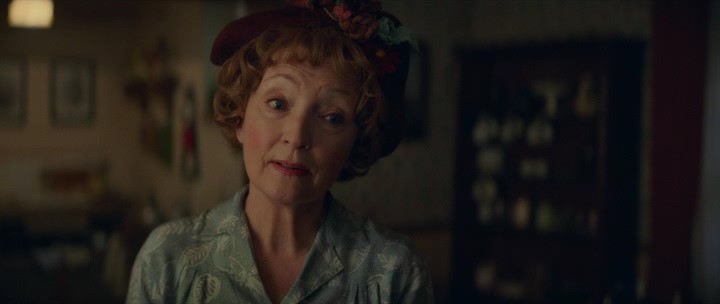 Миссис Харрис едет в Париж, Mrs. Harris Goes to Paris (2022) - Фильмы ...